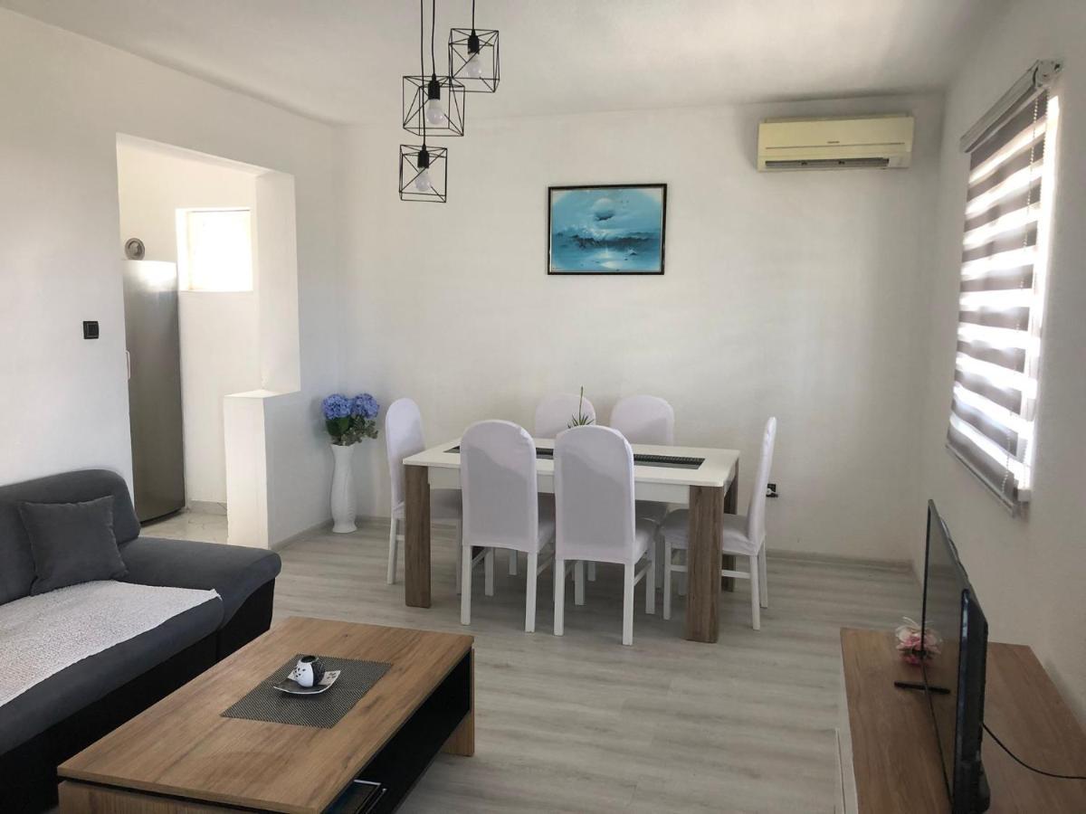 Apartman M&D Neum Exterior foto